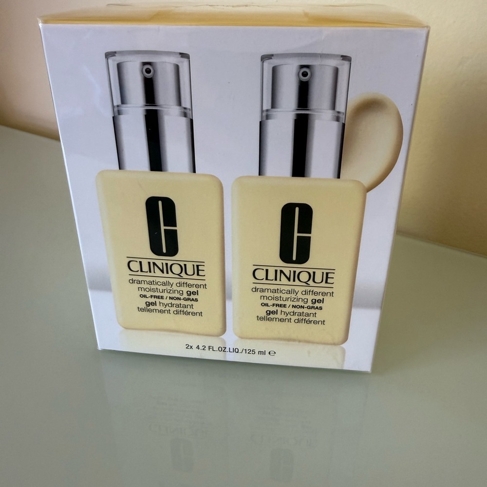 Clinique Dramatically Different Moisturizing Gel - Cream